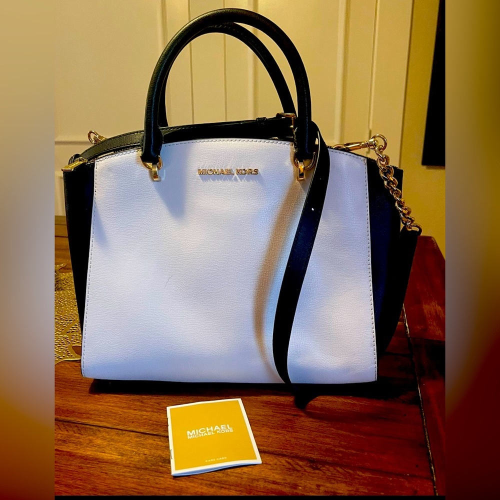 Michael Kors black and white handbag w/crossbody strap